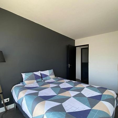 T2 Completely Renovated In A Quiet Area Close To City Center Tours Buitenkant foto