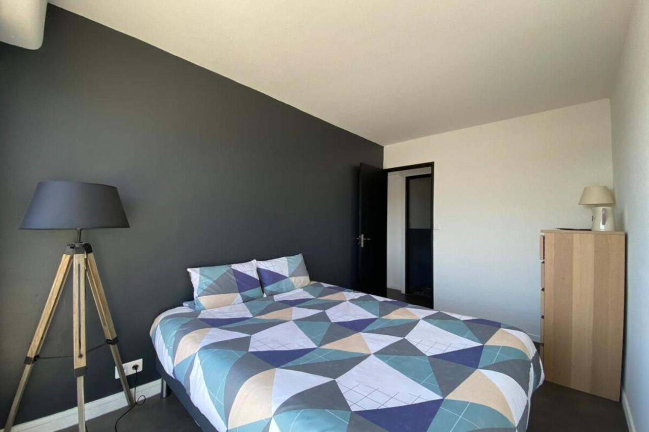 T2 Completely Renovated In A Quiet Area Close To City Center Tours Buitenkant foto