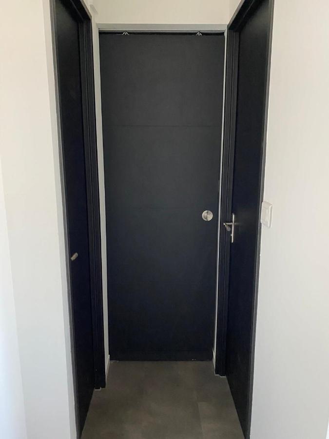 T2 Completely Renovated In A Quiet Area Close To City Center Tours Buitenkant foto