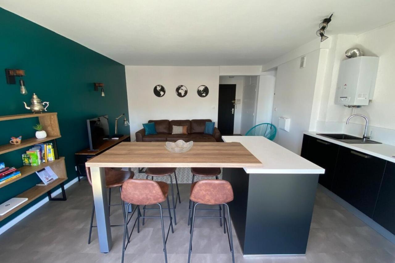 T2 Completely Renovated In A Quiet Area Close To City Center Tours Buitenkant foto